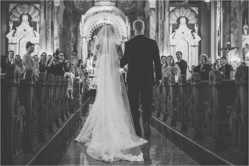 basilica wedding milwaukee wisconsin studio 29 photography