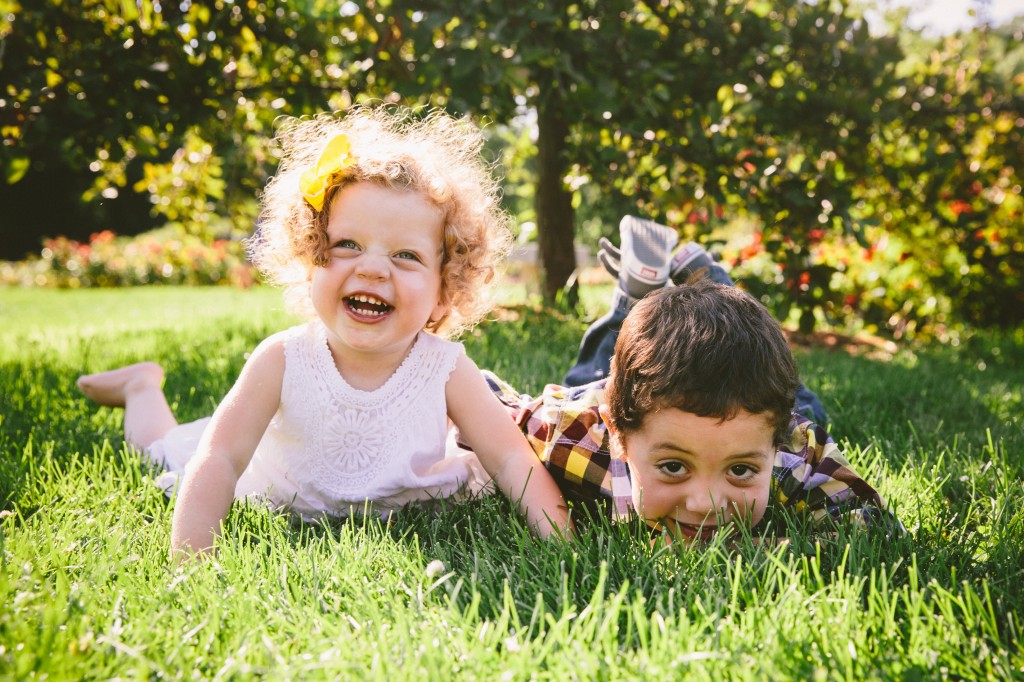 Lyndale Park Rose Gardens Family Session Studio 29 Photography