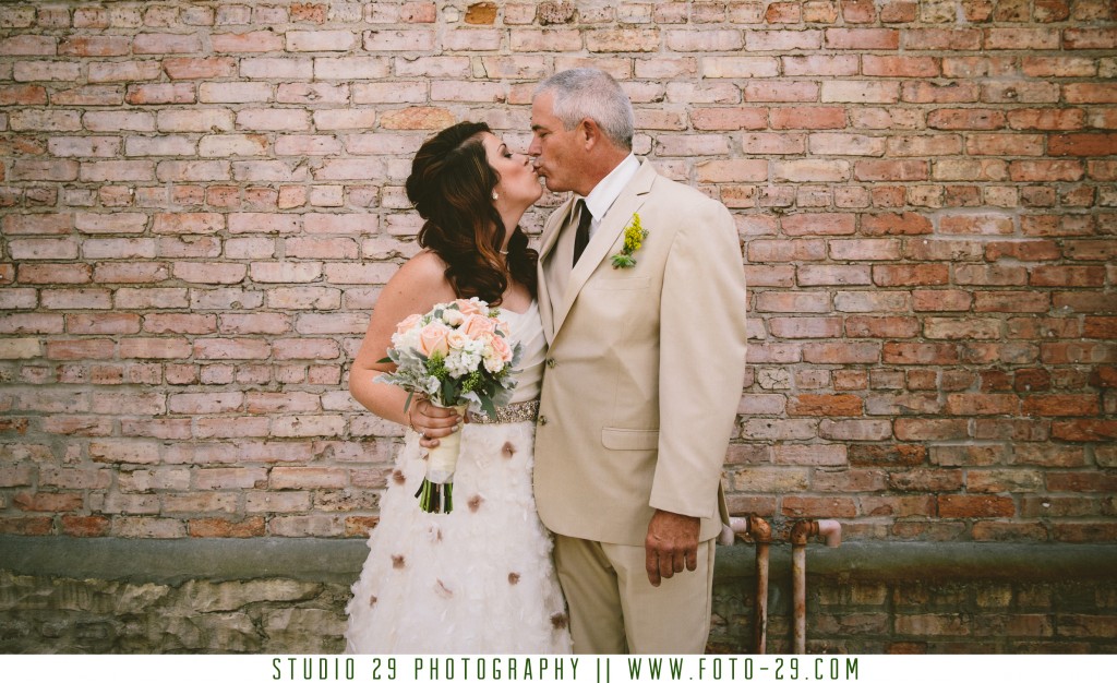 Milwaukee War Memorial Wedding Studio 29 Photography