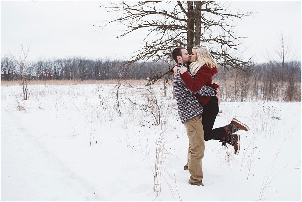milwaukee engagement photography