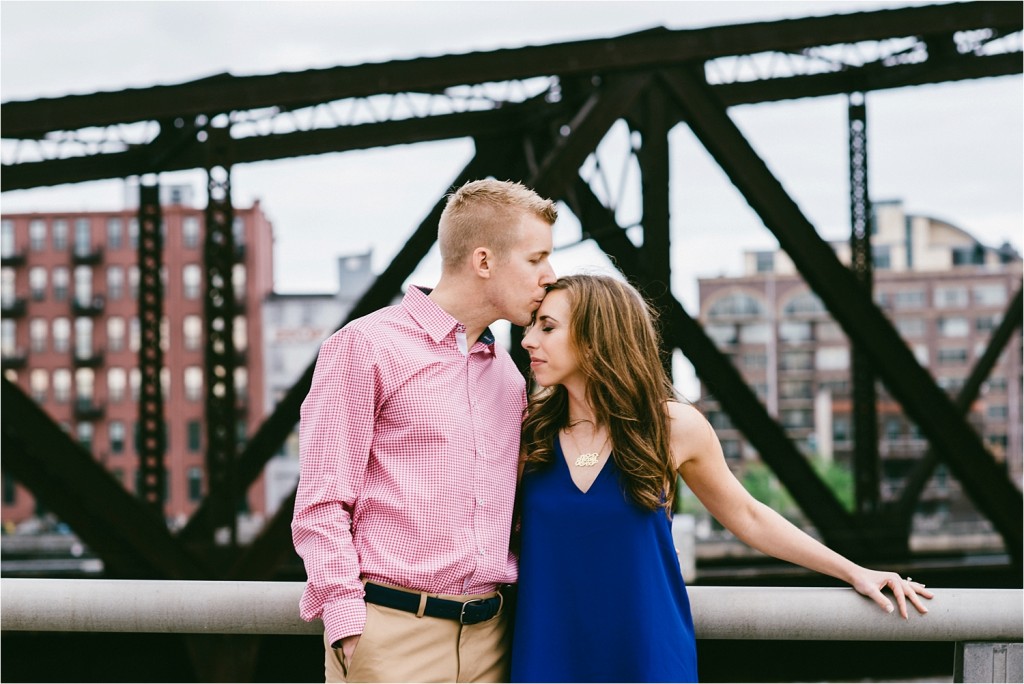 Milwaukee engagement session