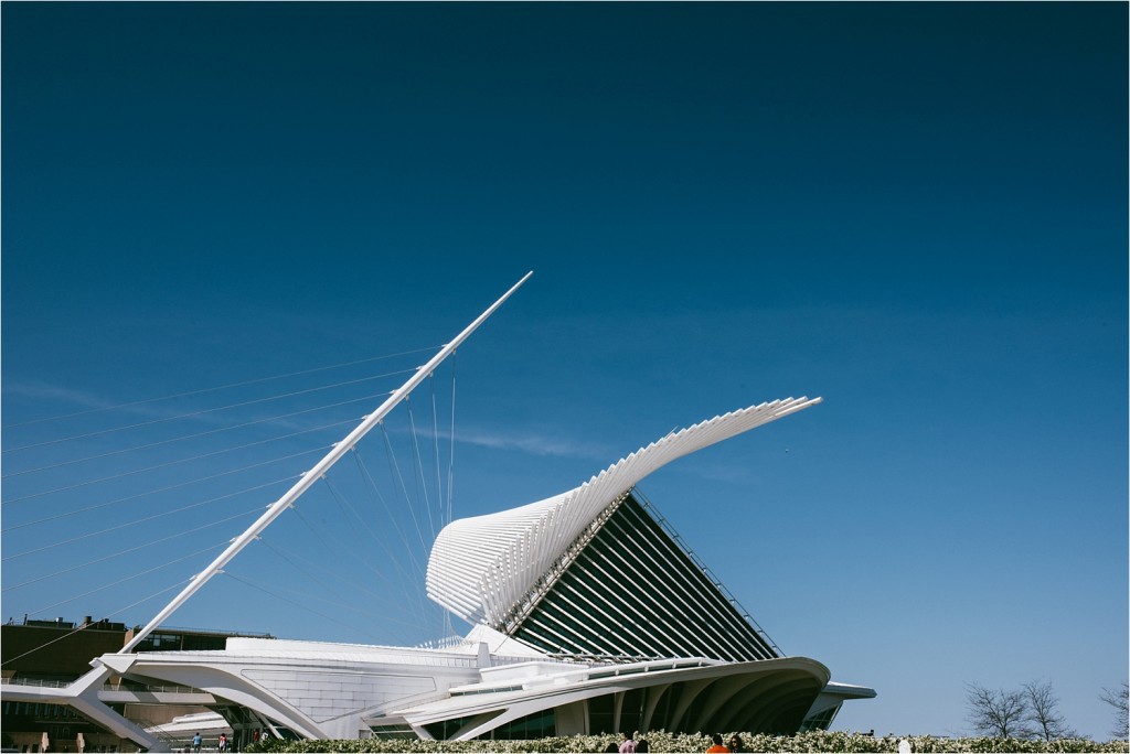 milwaukee art museum wedding photography