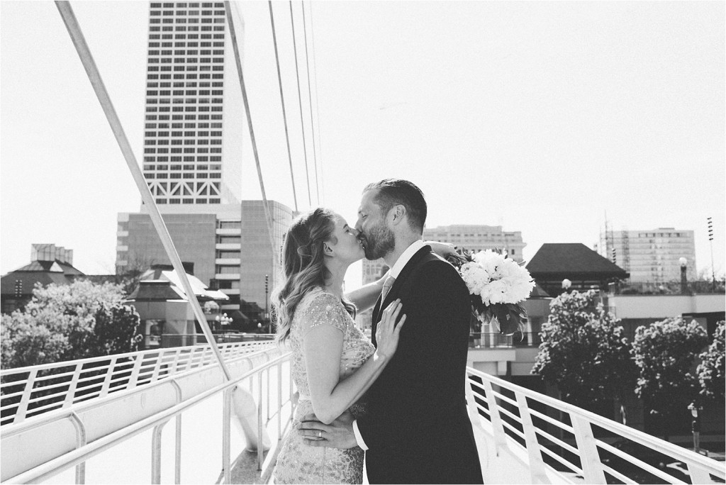 milwaukee art museum wedding photography