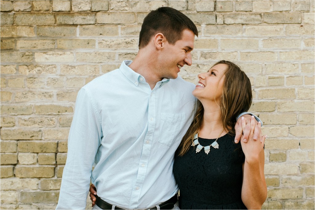 milwaukee engagement session