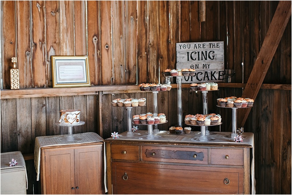 rustic-barn-burlington-wedding