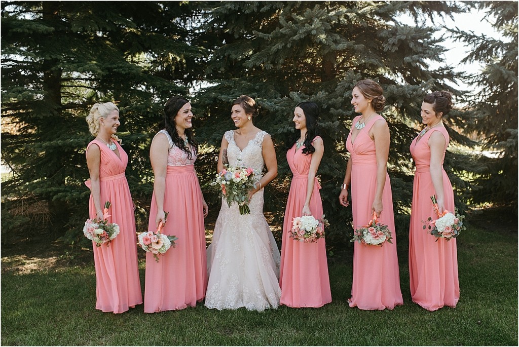 rustic barn at prairie gardens wedding