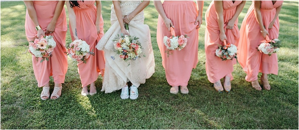rustic barn at prairie gardens wedding