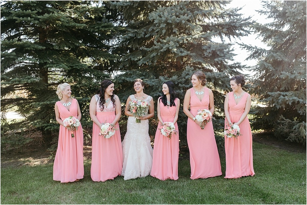 rustic barn at prairie gardens wedding