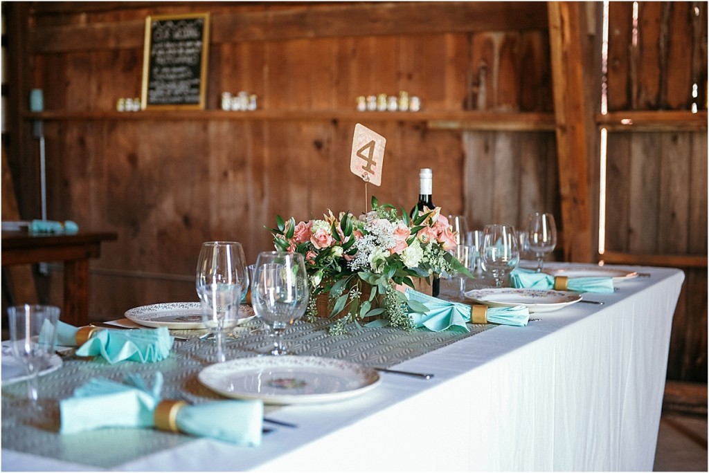 rustic barn at prairie gardens wedding