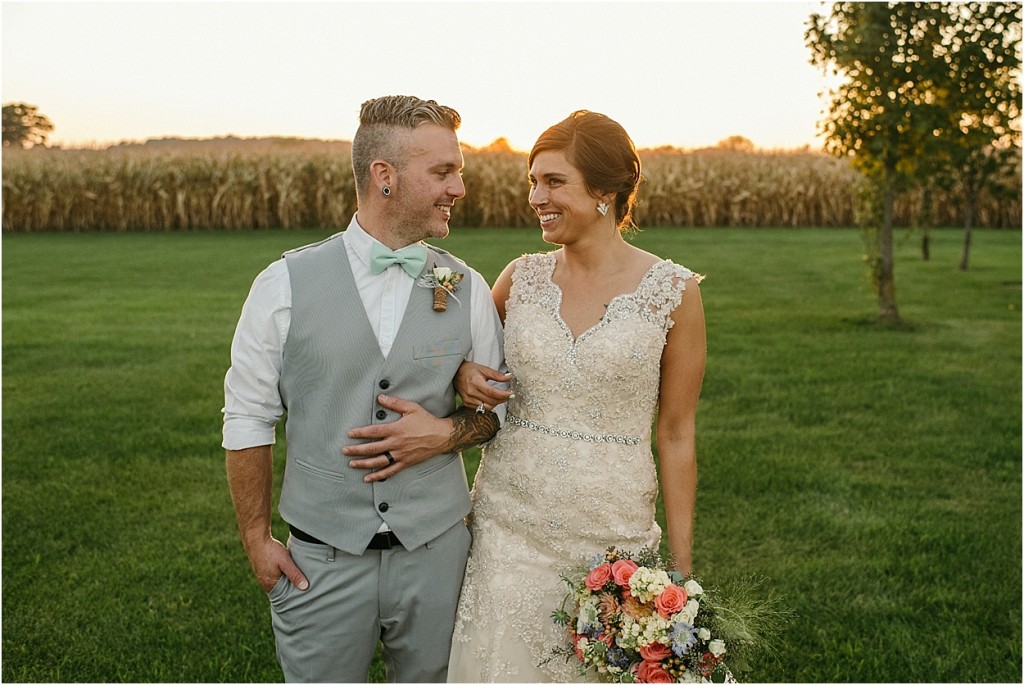 rustic barn at prairie gardens wedding