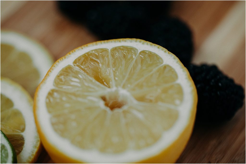 blackberry citrus gin fizz