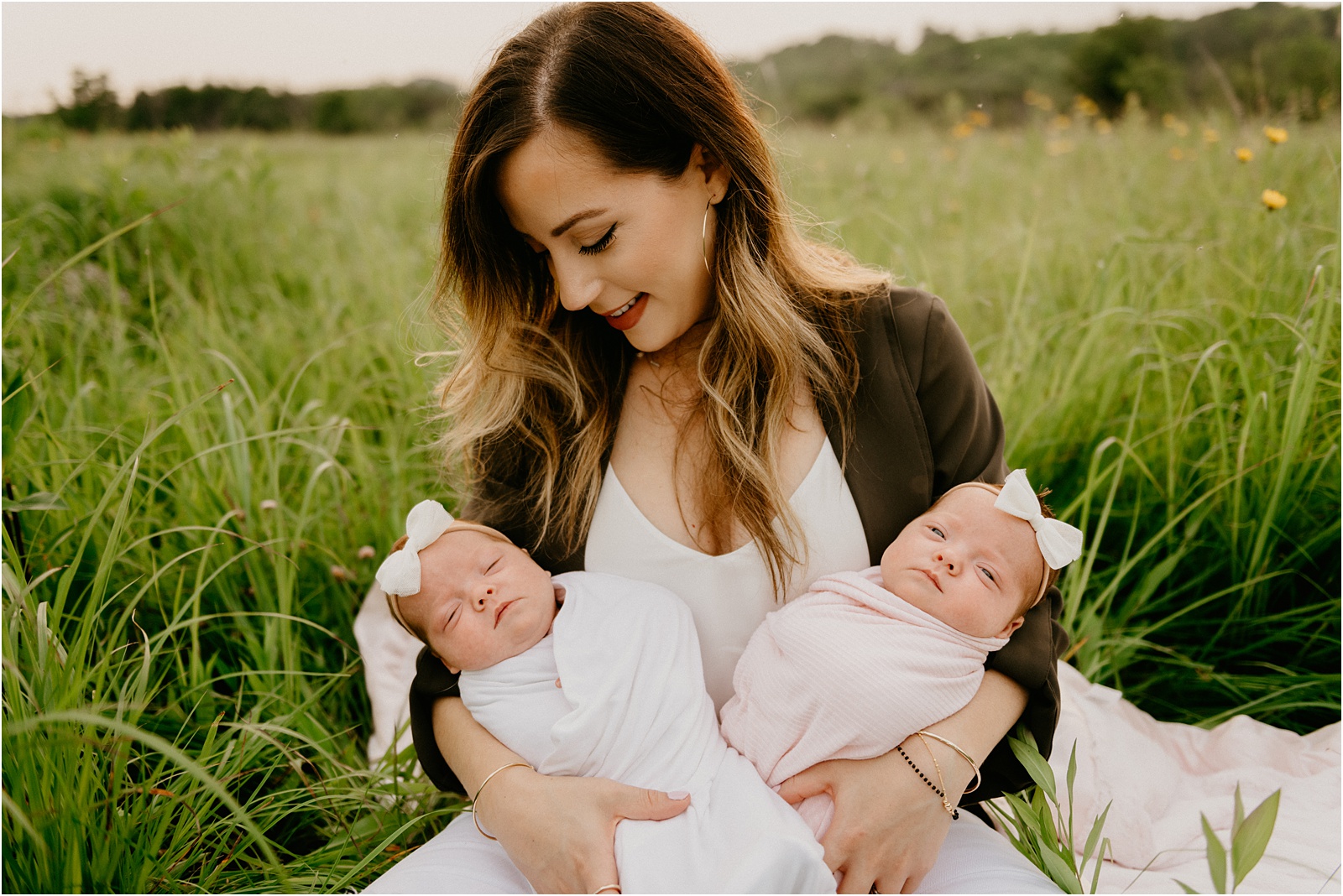 Milwaukee newborn photographer