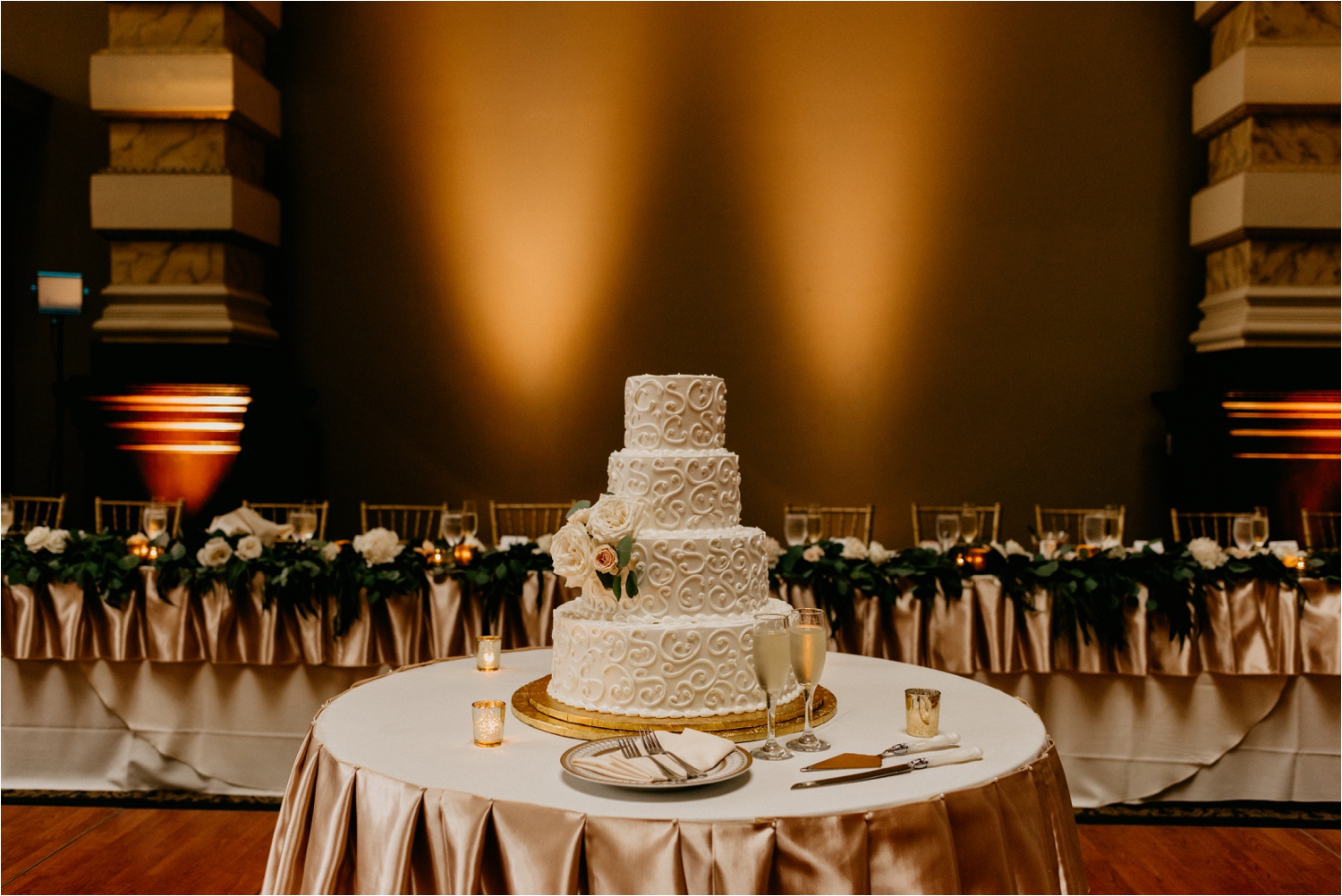 uplighting at wedding grain exchange