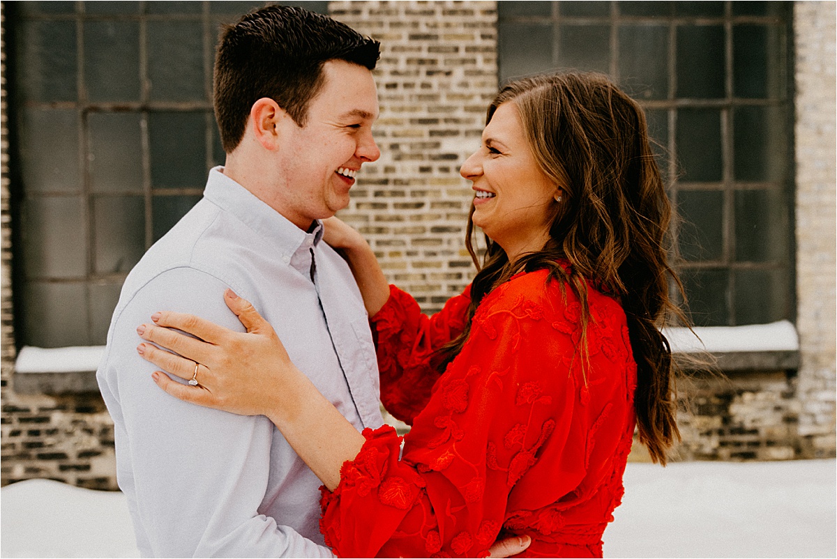Milwaukee engagement photographer