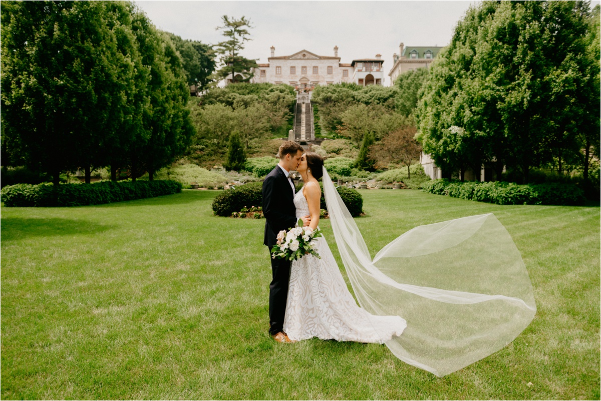 Milwaukee Villa Terrace Wedding