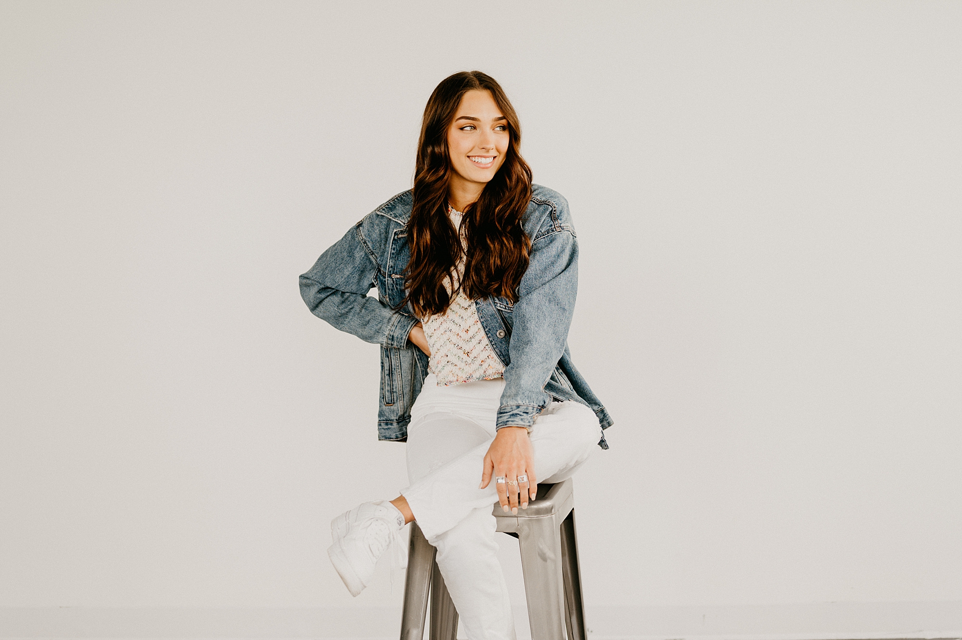 Milwaukee headshots photographer