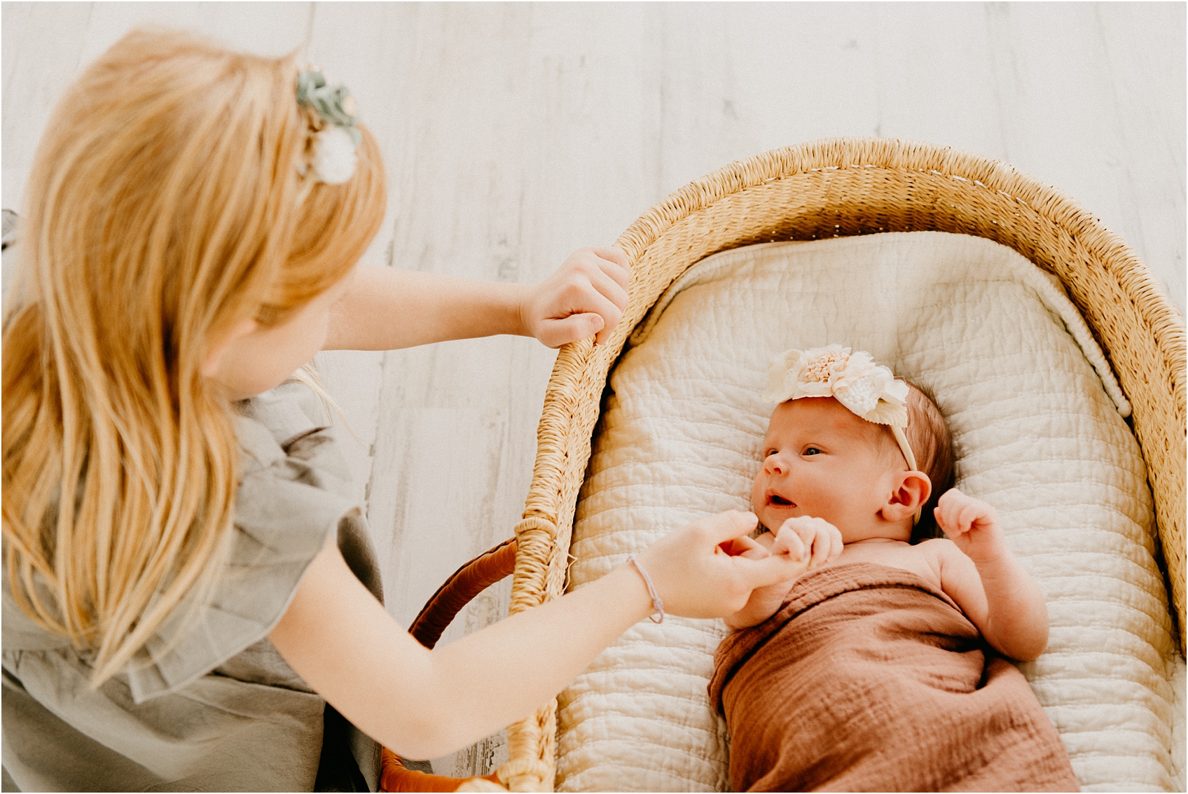 Milwaukee Wisconsin newborn photographer
