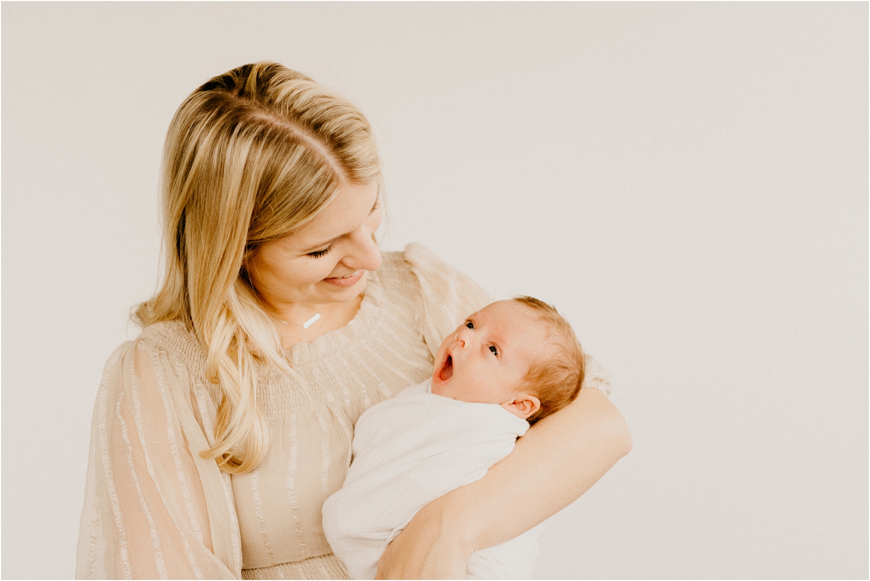 milwaukee newborn photography session
