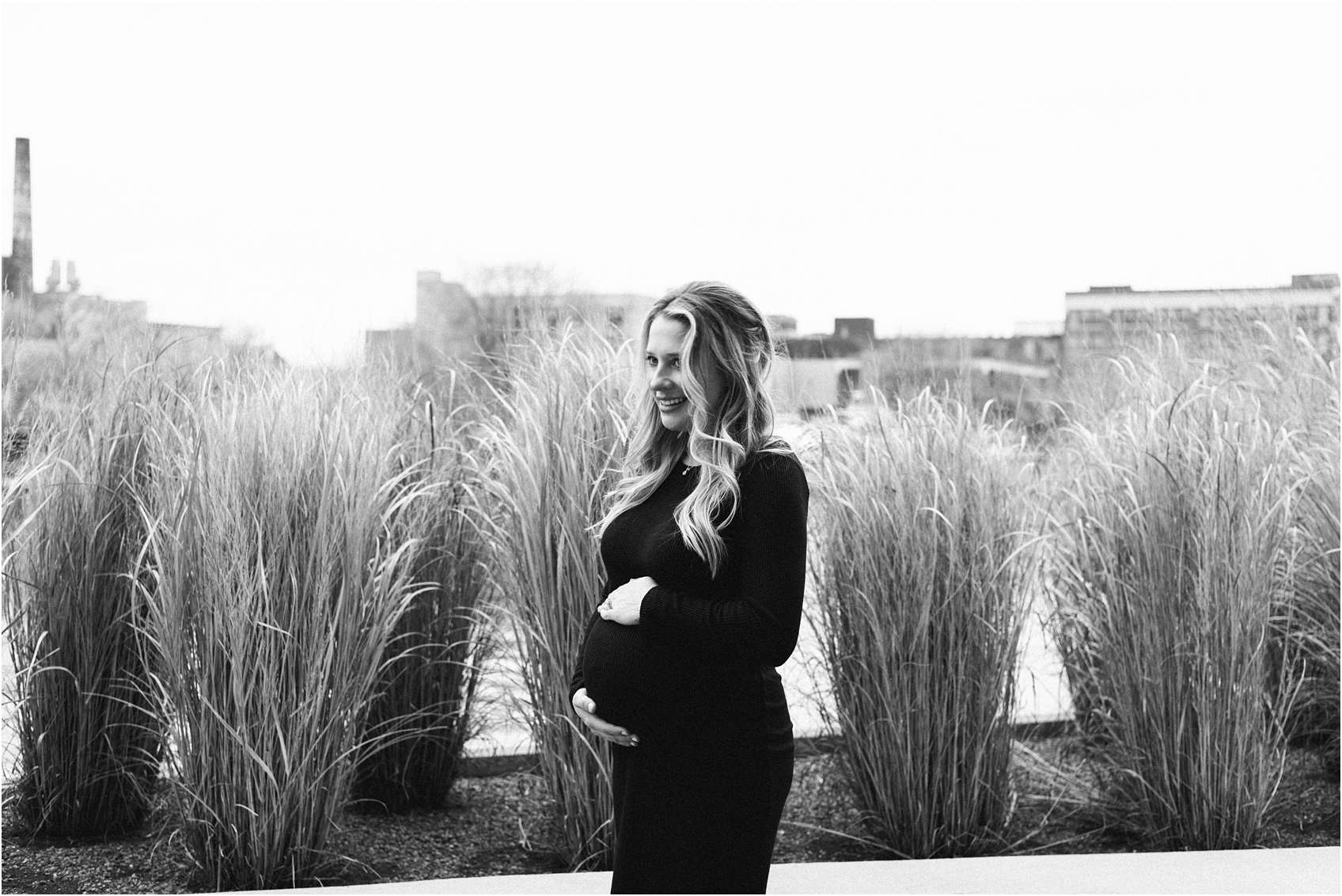 studio 29 photography milwaukee maternity photography session