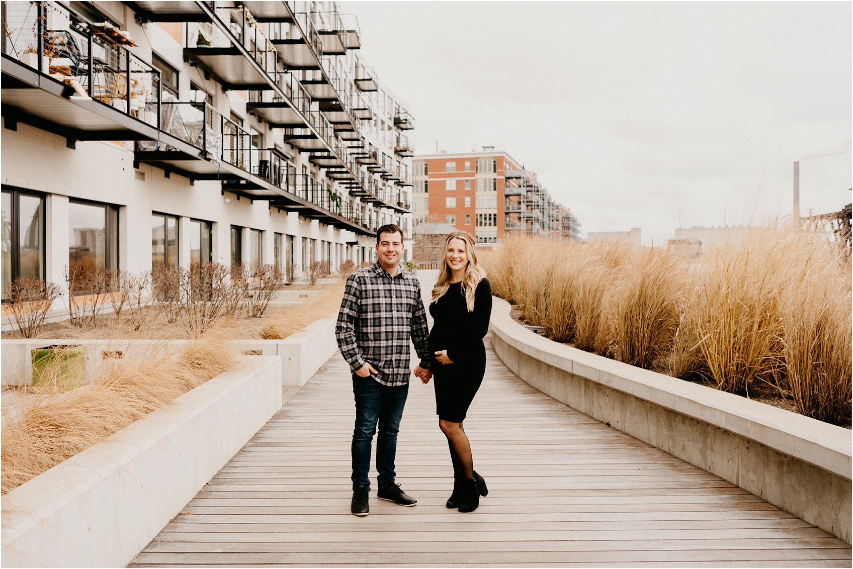 studio 29 photography milwaukee maternity photography session