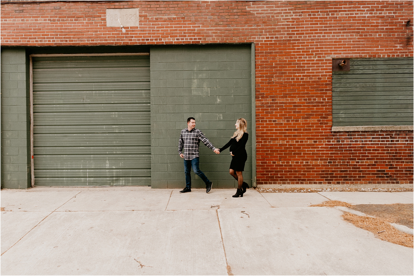 studio 29 photography milwaukee maternity photography session