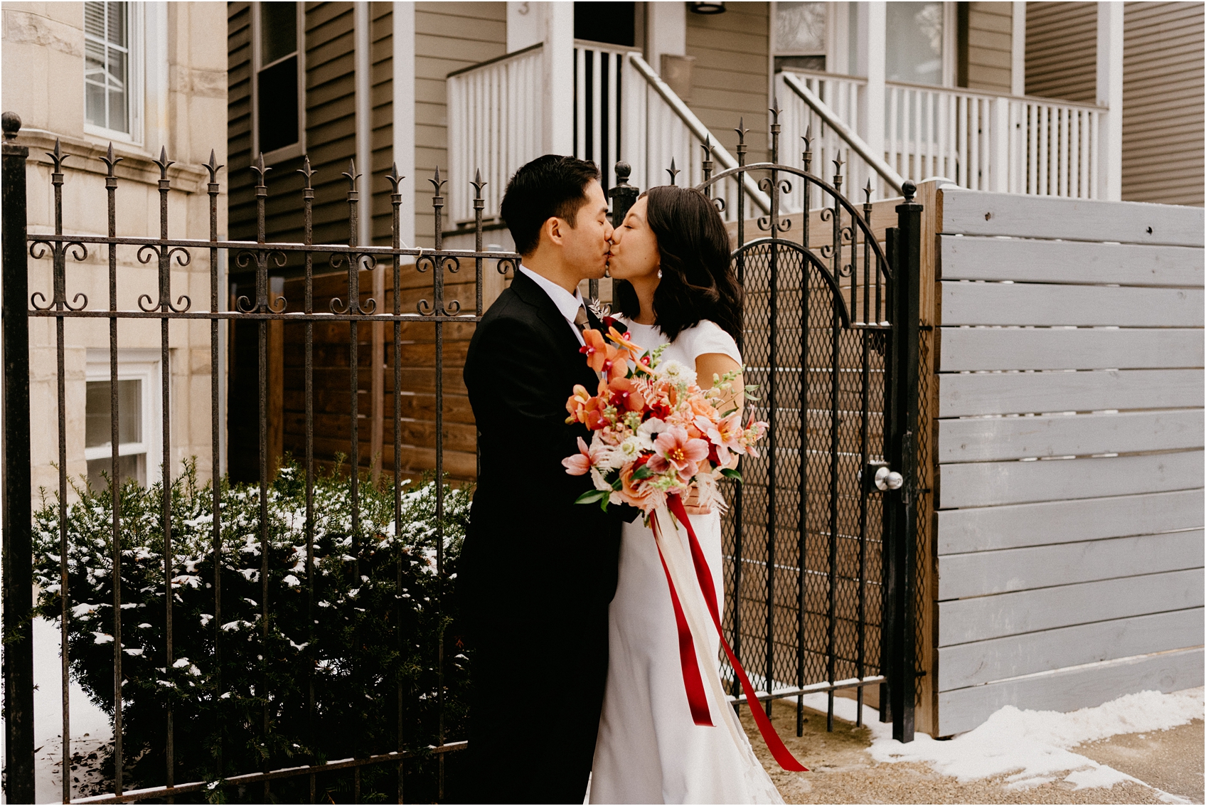 Chicago wedding pink flowers