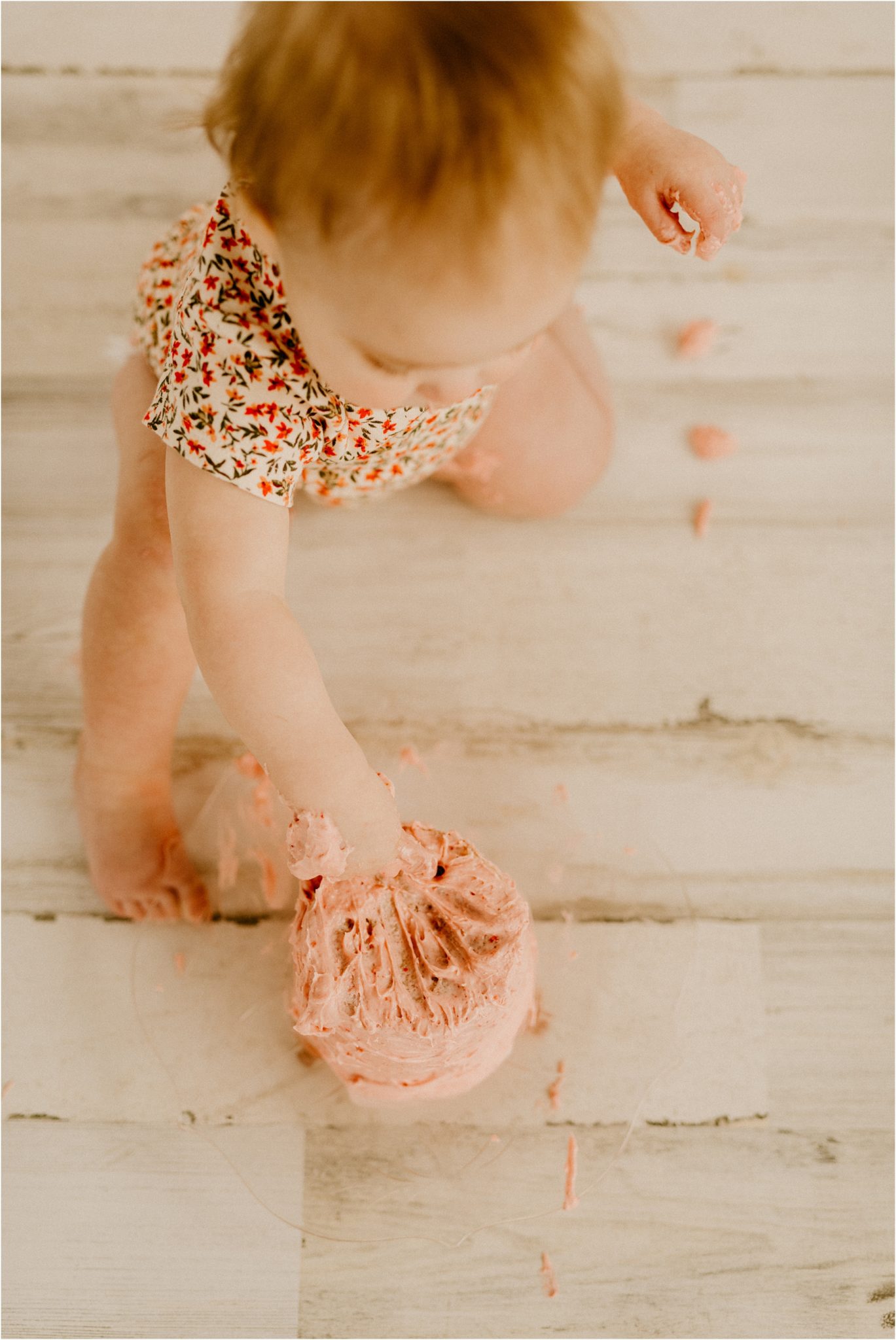 cake smash session at studio