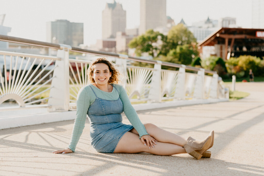 milwaukee Wisconsin milwaukee senior portrait photography