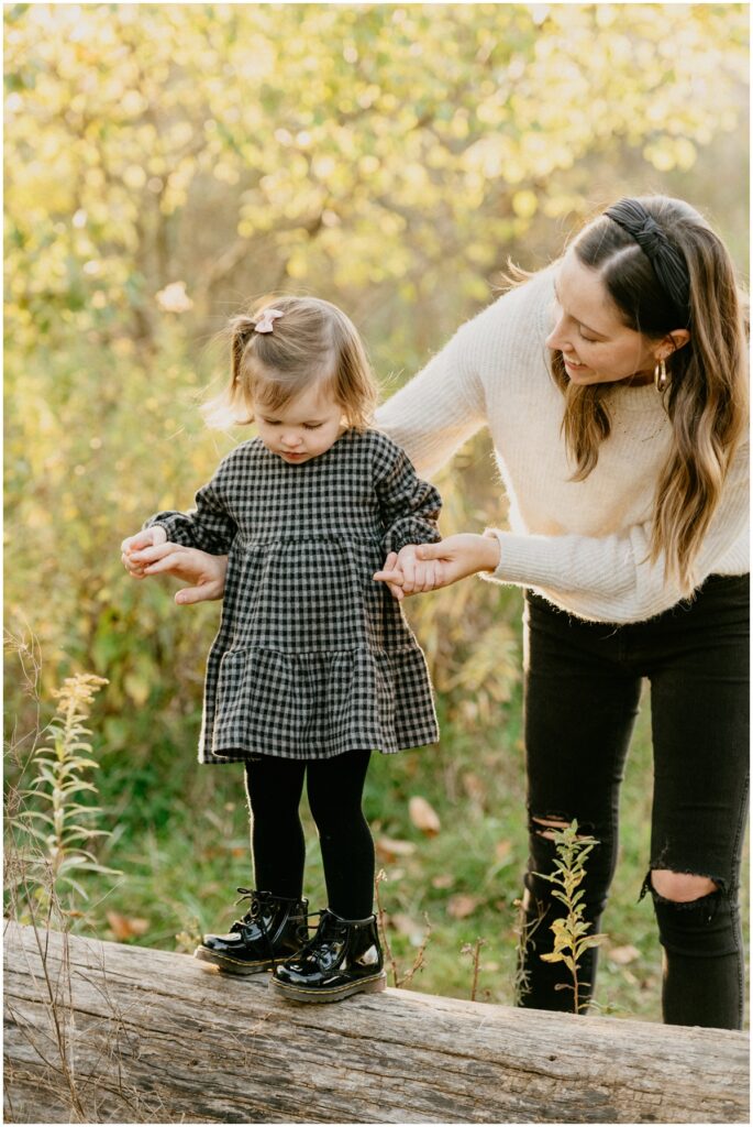 mom with daughter at wisconsin park