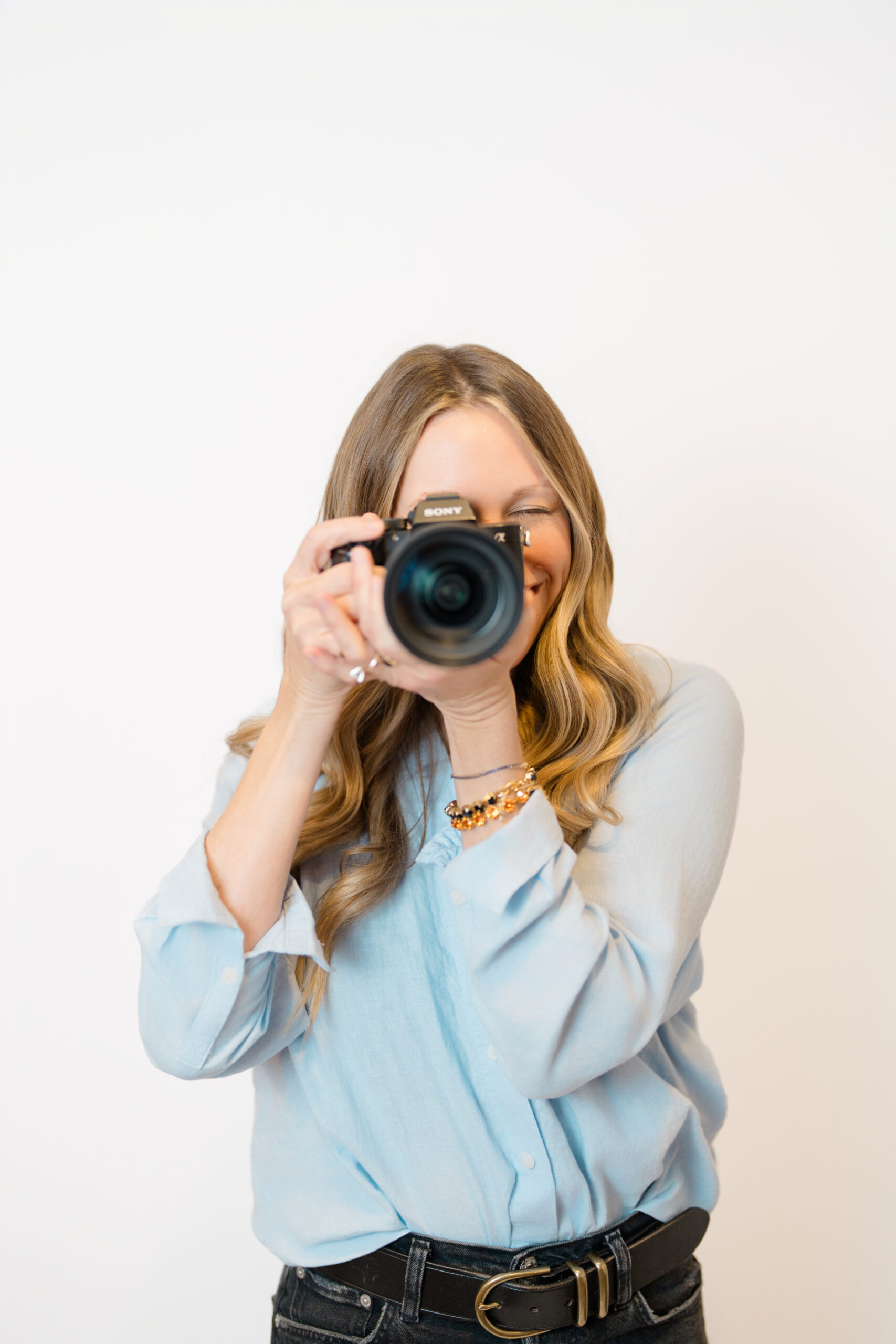 Ren Lenhof smiling with camera